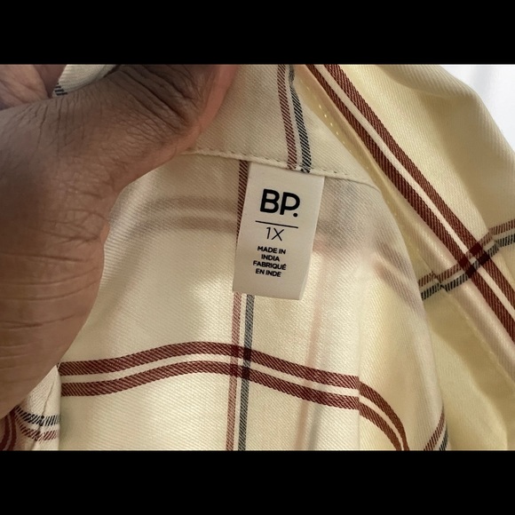 Plaid Long Sleeve Cotton Button Up Shirt
B… - Picture 3 of 6